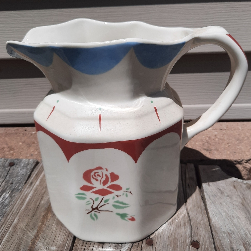 Ceramic pitcher Johnson Bros Farmhouse Chic